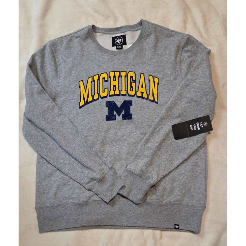 NWT MICHIGAN WOLVERINES 47 BRAND MENS LONG SLEEVE CREW NECK SWEATSHIRT SIZE XL